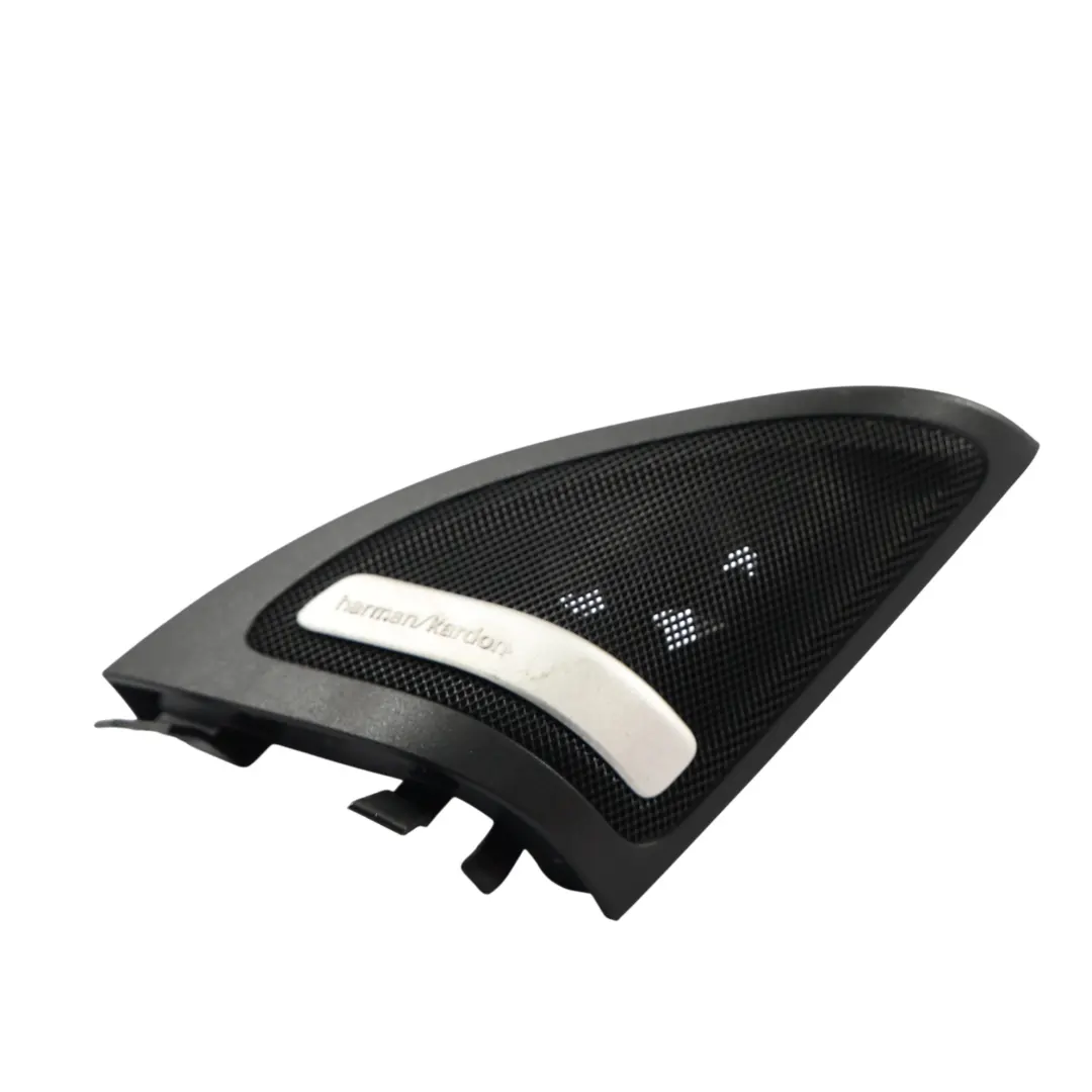 Mercedes W176 Cubierta Altavoz Izquierdo Triangulo Interior - SKU A1767200211-3 - Número de pieza A1767200211