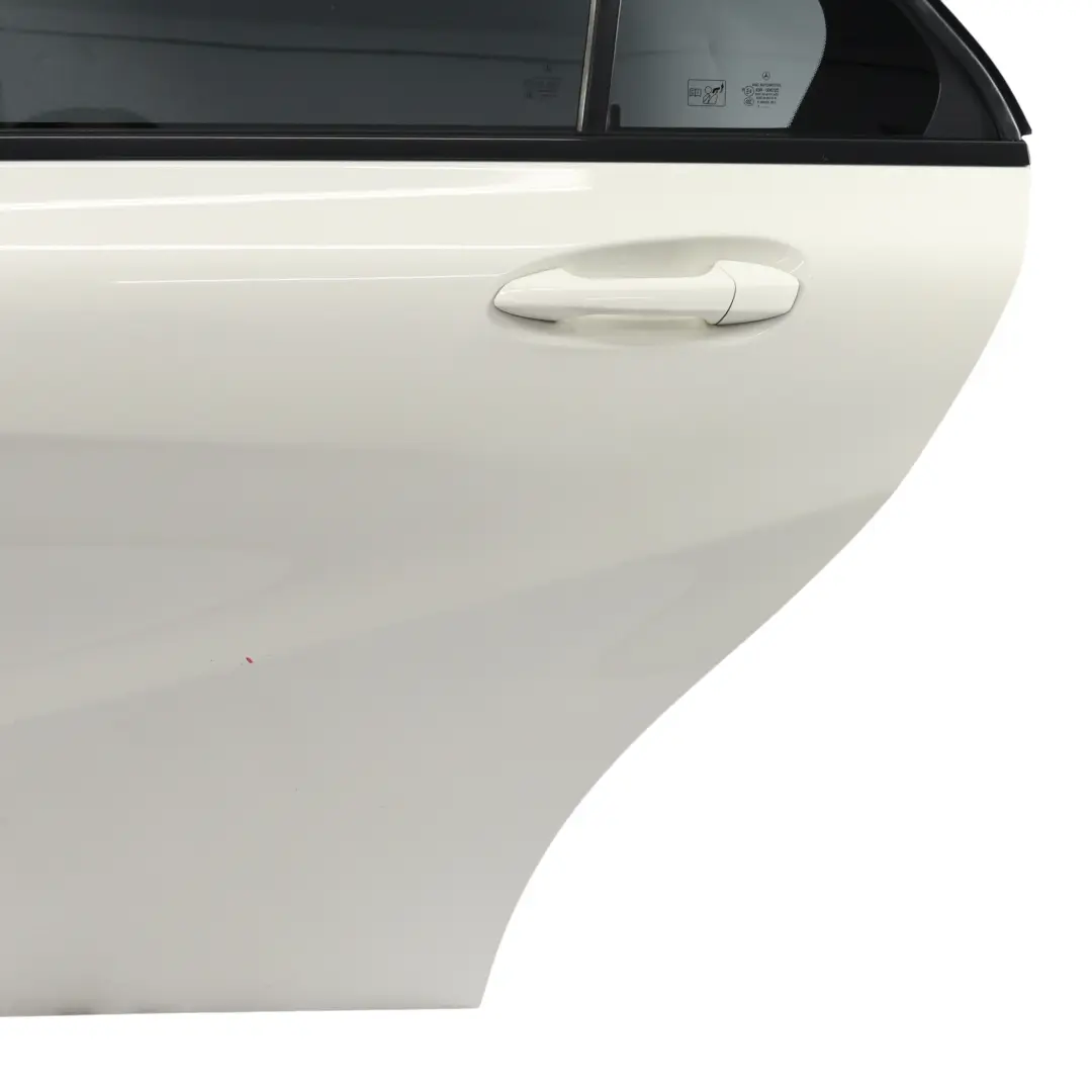 Mercedes W176 Porte Arrière Gauche Blanc Calcite - SKU A1767300105-CW1 - Numéro de pièce A1767300105