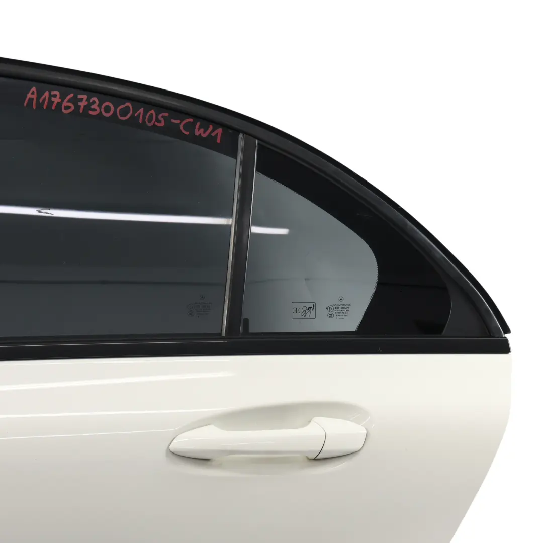 Arrière Gauche Blanc Calcite pour Mercedes W176 Porte à propos du numéro de pièce A1767300105 Mercedes W176 Porte Arrière Gauche Blanc Calcite - SKU A1767300105-CW1 - Numéro de pièce A1767300105