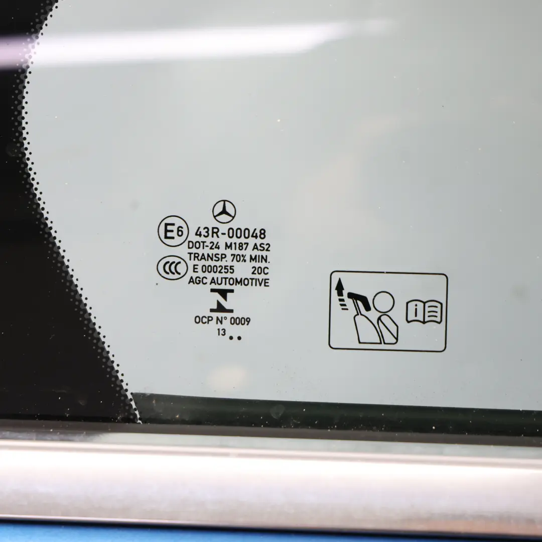 Drzwi Tylne Prawe Niebieskie South Seas - 162 do Mercedes W176 o numerze A1767300205 Mercedes W176 Drzwi Tylne Prawe Niebieskie South Seas - 162 - SKU A1767300205-SSB1 - Numer Części A1767300205