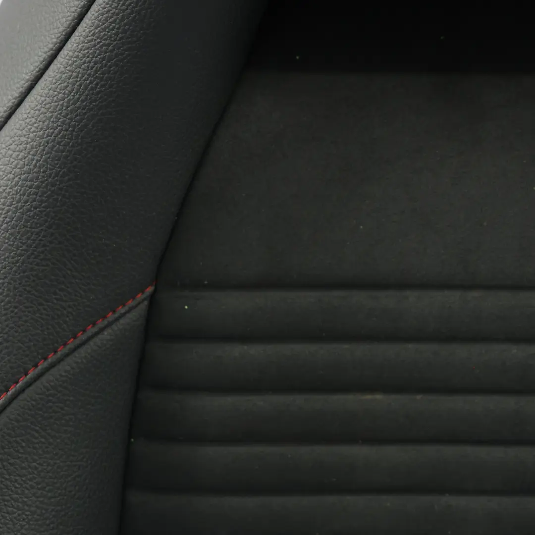 Oparcie Fotela Prawy Przód Grzanie Materiał Imitacja Skóry do Mercedes W176 o numerze A1769109201 Mercedes W176 Oparcie Fotela Prawy Przód Grzanie Materiał Imitacja Skóry - SKU A1769109201 - Numer Części A1769109201