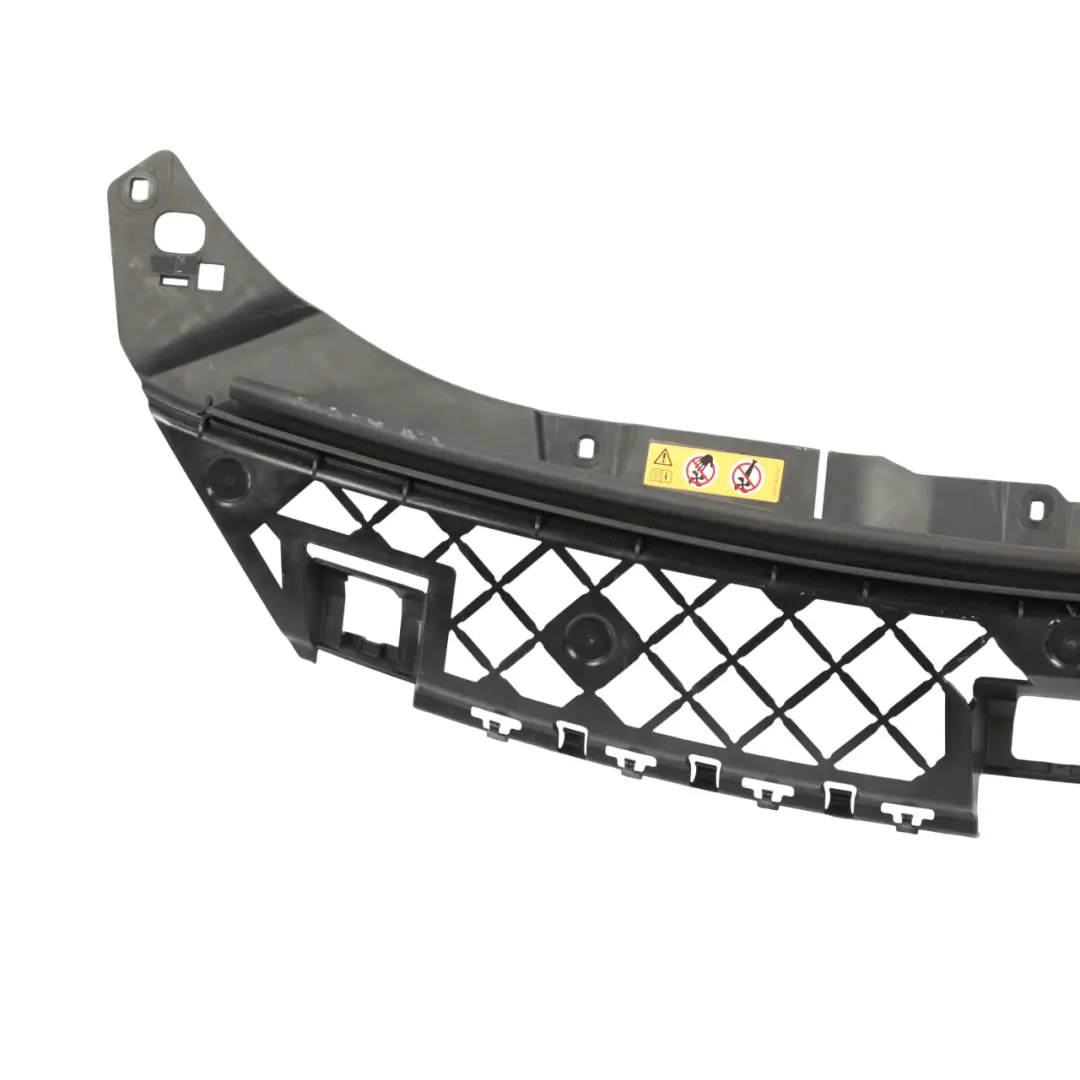 Mercedes W177 Marco Cubierta Soporte Central Parachoques Delantero - SKU A1778851300 - Número de pieza A1778851300