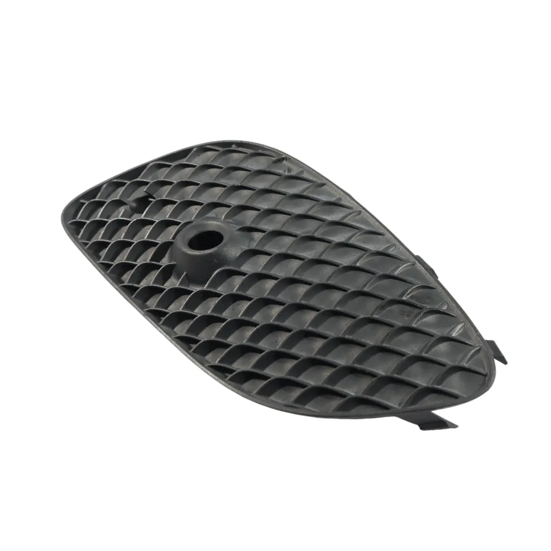 Mercedes W177 Panneau Insert Pare-Chocs Avant Inférieur Gauche - SKU A1778853100 - Numéro de pièce A1778853100