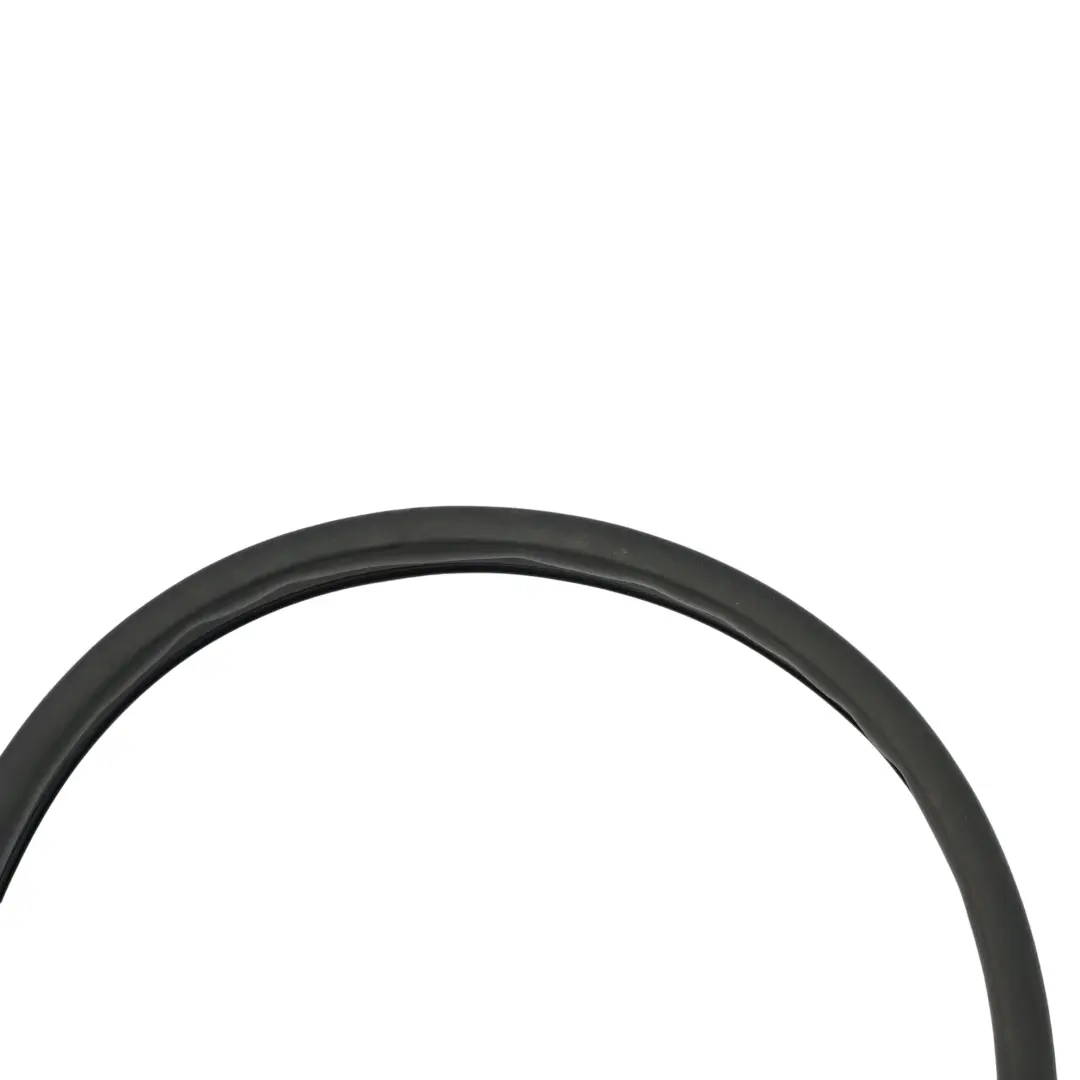 Joint Caoutchouc Capot Moteur Avant pour Mercedes C118 W177 W247 à propos du numéro de pièce A1778870600 Mercedes C118 W177 W247 Joint Caoutchouc Capot Moteur Avant - SKU A1778870600 - Numéro de pièce A1778870600