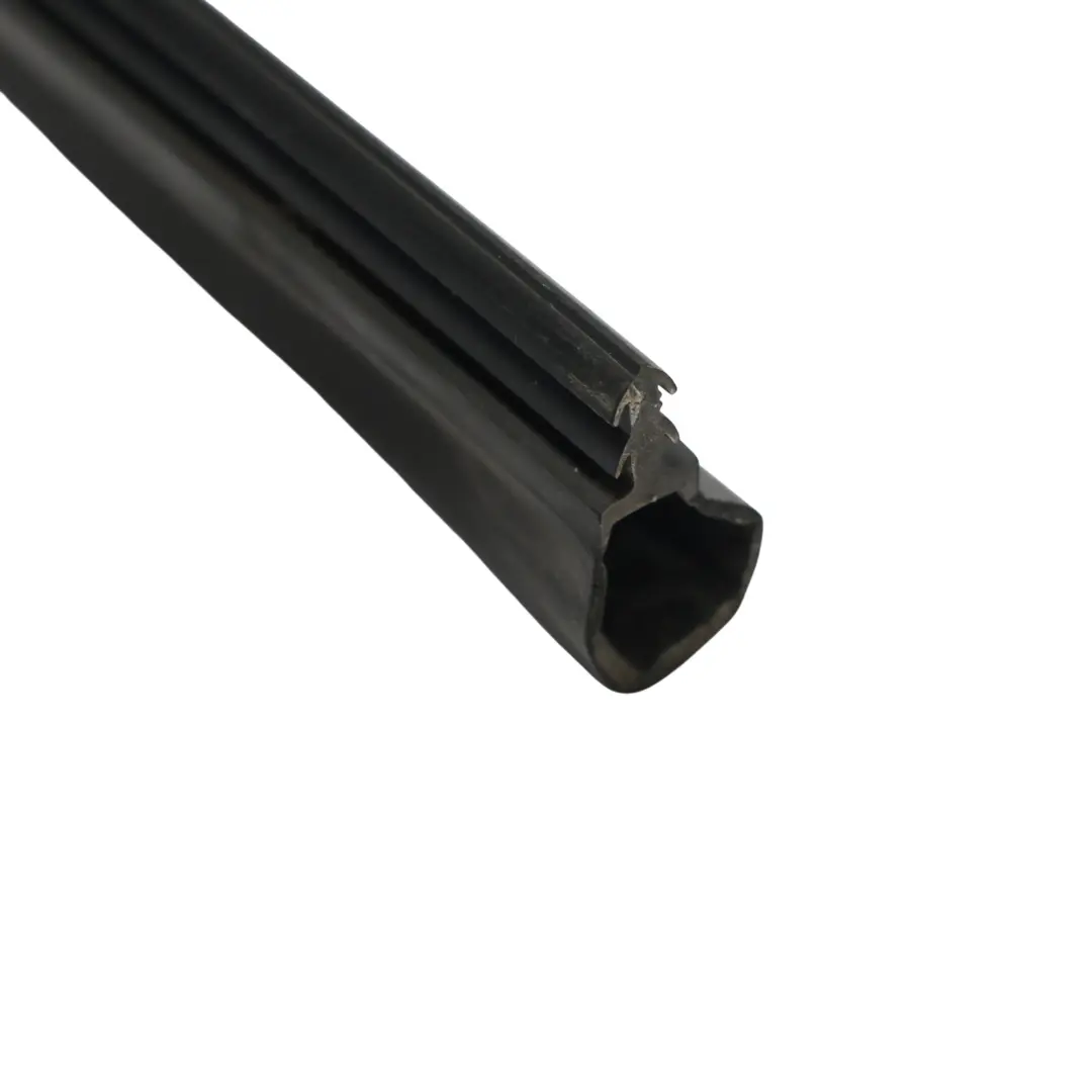 Mercedes C118 W177 W247 Joint Caoutchouc Capot Moteur Avant - SKU A1778870600 - Numéro de pièce A1778870600