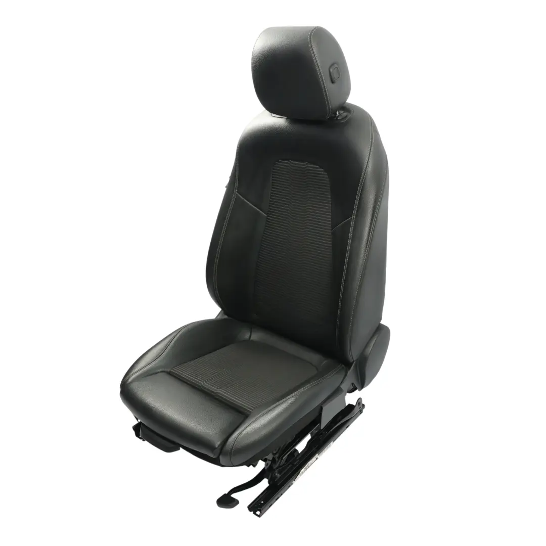 Asiento Delantero Derecho Tela Negro Antracita Calefación Interior para Mercedes W177 con número de pieza A1779101002 Mercedes W177 Asiento Delantero Derecho Tela Negro Antracita Calefación Interior - SKU A1779101002-1 - Número de pieza A1779101002