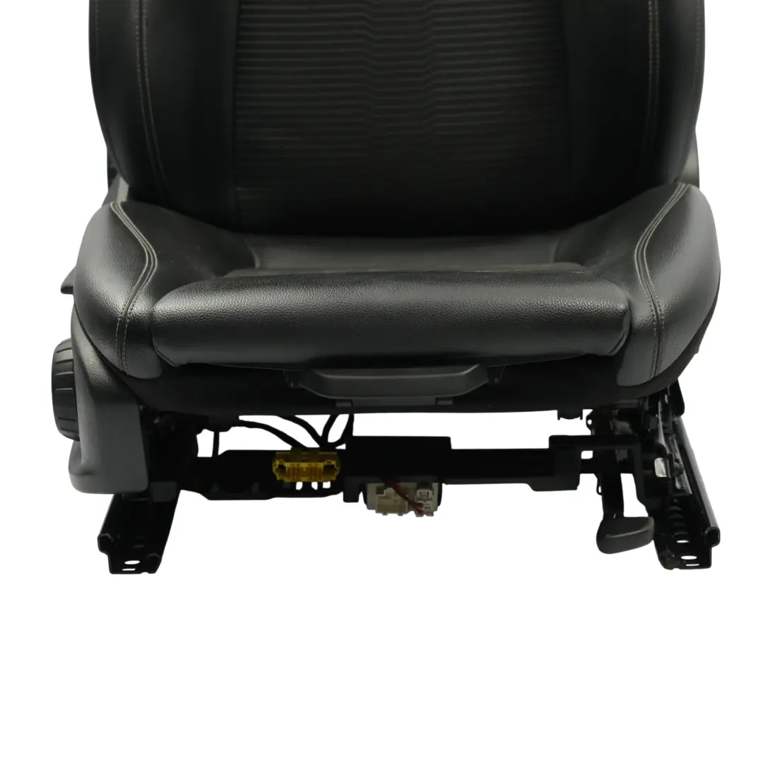 Mercedes W177 Vordersitz Rechts Stoff Schwarz Anthrazit Beheizt Innenraum - SKU A1779101002-1 - Teilenummer A1779101002