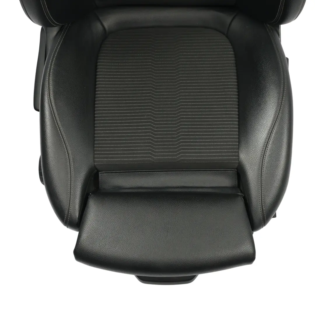 Asiento Delantero Derecho Tela Negro Antracita Calefación Interior para Mercedes W177 con número de pieza A1779101002 Mercedes W177 Asiento Delantero Derecho Tela Negro Antracita Calefación Interior - SKU A1779101002-1 - Número de pieza A1779101002
