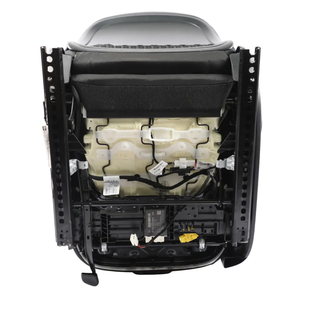 Vorder sitz Rechts Beheizt Stoff Kunstleder Schwarz für Mercedes W177 mit Teilenummer A1779108001 Mercedes W177 Vorder sitz Rechts Beheizt Stoff Kunstleder Schwarz - SKU A1779108001-2 - Teilenummer A1779108001