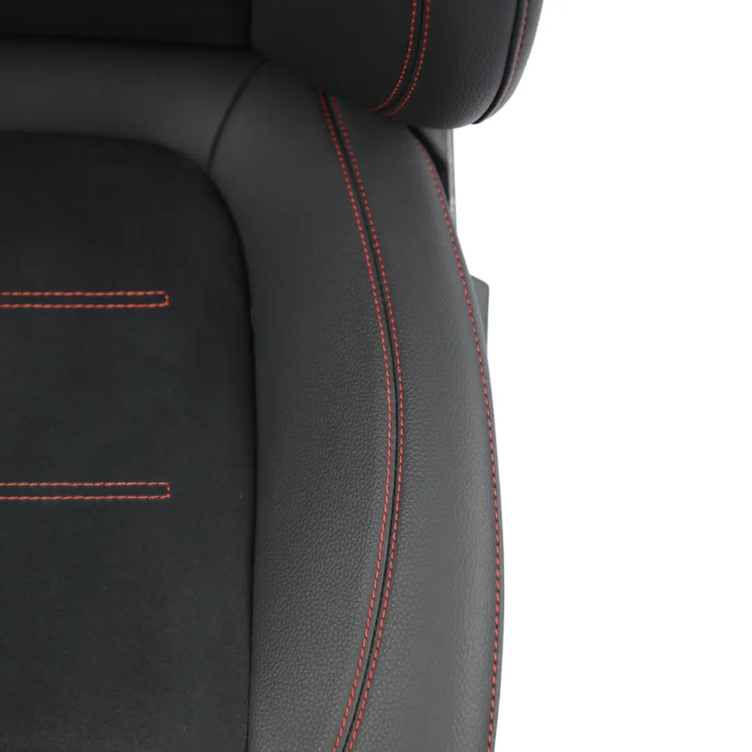 Fotel Prawy Przód Podgrzewany Materiał Imitacja Skóry Czarny do Mercedes W177 o numerze A1779108001 Mercedes W177 Fotel Prawy Przód Podgrzewany Materiał Imitacja Skóry Czarny - SKU A1779108001-2 - Numer Części A1779108001