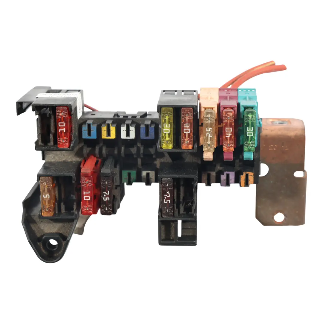 Scatola Fusibili Anteriore Relè per Mercedes SLK R171 W203 W209 con numero di parte A2035400050 Mercedes SLK R171 W203 W209 Scatola Fusibili Anteriore Relè - SKU A2035400050-1 - Numero di parte A2035400050