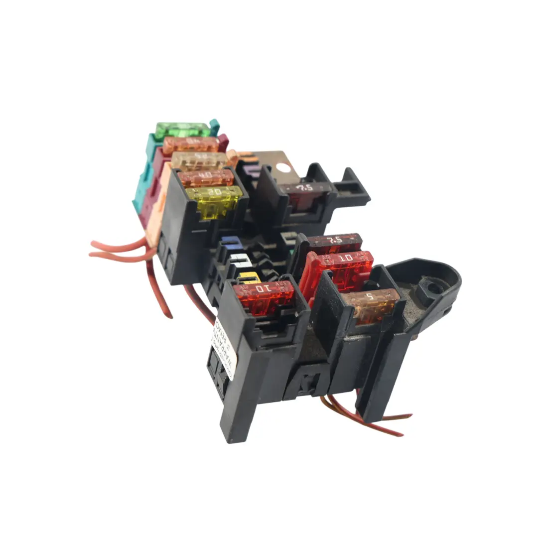 Mercedes SLK R171 W203 W209 Boîtier Fusibles Avant Relais - SKU A2035400050-1 - Numéro de pièce A2035400050