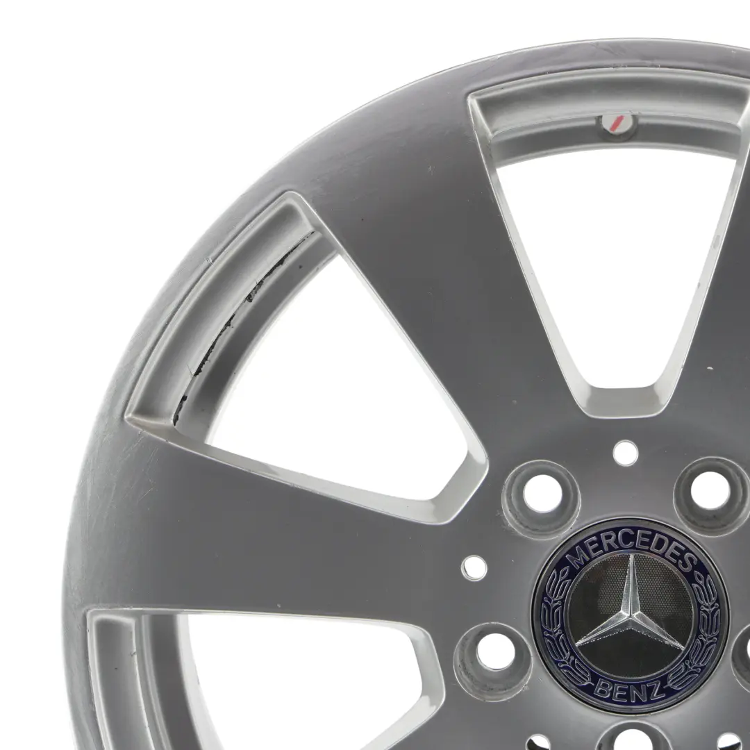 Cerchio in lega argento 7 razze 16" 6J ET:39 per Mercedes W204 con numero di parte A2044011002 Mercedes W204 Cerchio in lega argento 7 razze 16" 6J ET:39 - SKU A2044011002-1 - Numero di parte A2044011002
