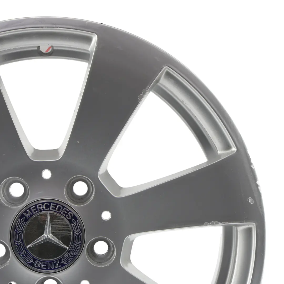 Cerchio in lega argento 7 razze 16" 6J ET:39 per Mercedes W204 con numero di parte A2044011002 Mercedes W204 Cerchio in lega argento 7 razze 16" 6J ET:39 - SKU A2044011002-1 - Numero di parte A2044011002