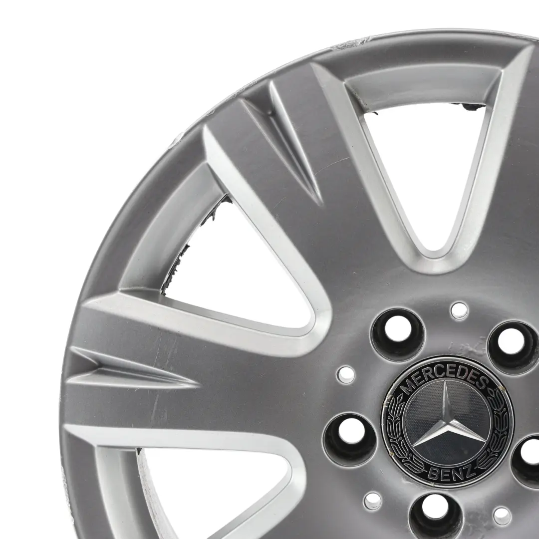 Cerchio Mercedes W204 7 fori disco lega 16" 7J ET:43 per con numero di parte A2044012602 Cerchio Mercedes W204 7 fori disco lega 16" 7J ET:43 - SKU A2044012602-1 - Numero di parte A2044012602