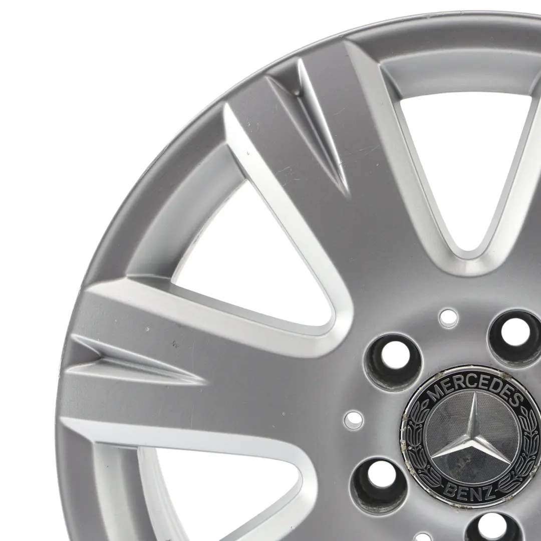 Cerchio Mercedes W204 7 fori disco lega 16" 7J ET:43 per con numero di parte A2044012602 Cerchio Mercedes W204 7 fori disco lega 16" 7J ET:43 - SKU A2044012602-2 - Numero di parte A2044012602