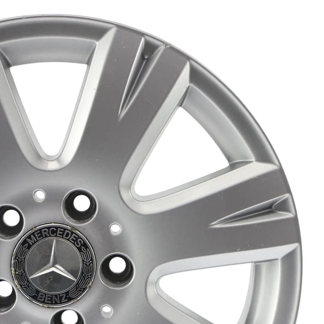 Cerchio Mercedes W204 7 fori disco lega 16" 7J ET:43 per con numero di parte A2044012602 Cerchio Mercedes W204 7 fori disco lega 16" 7J ET:43 - SKU A2044012602-2 - Numero di parte A2044012602
