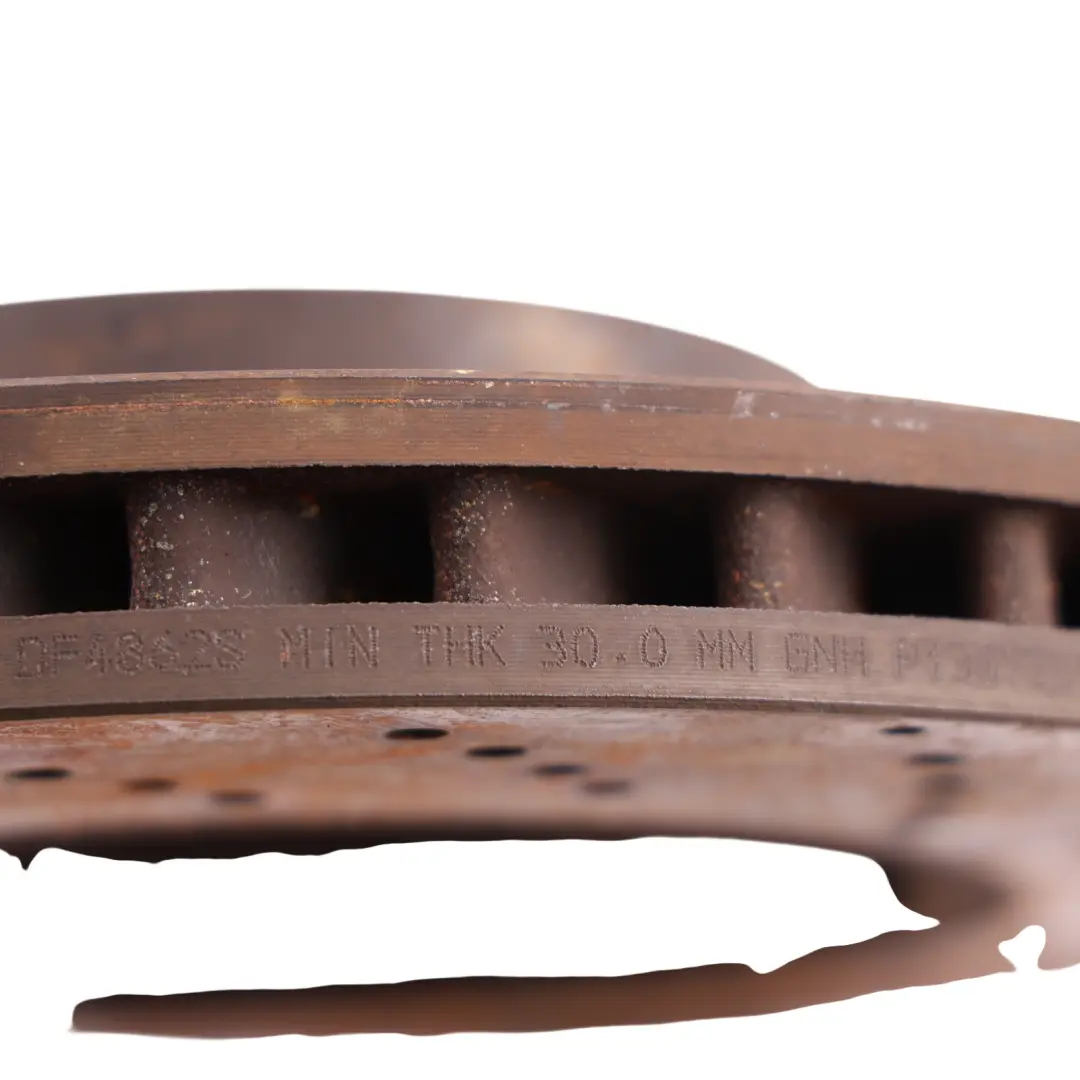 Discos Freno Delant Perforados Izq Der para Mercedes W204 C207 W212 con número de pieza A2044211012 Mercedes W204 C207 W212 Discos Freno Delant Perforados Izq Der - SKU A2044211012 - Número de pieza A2044211012