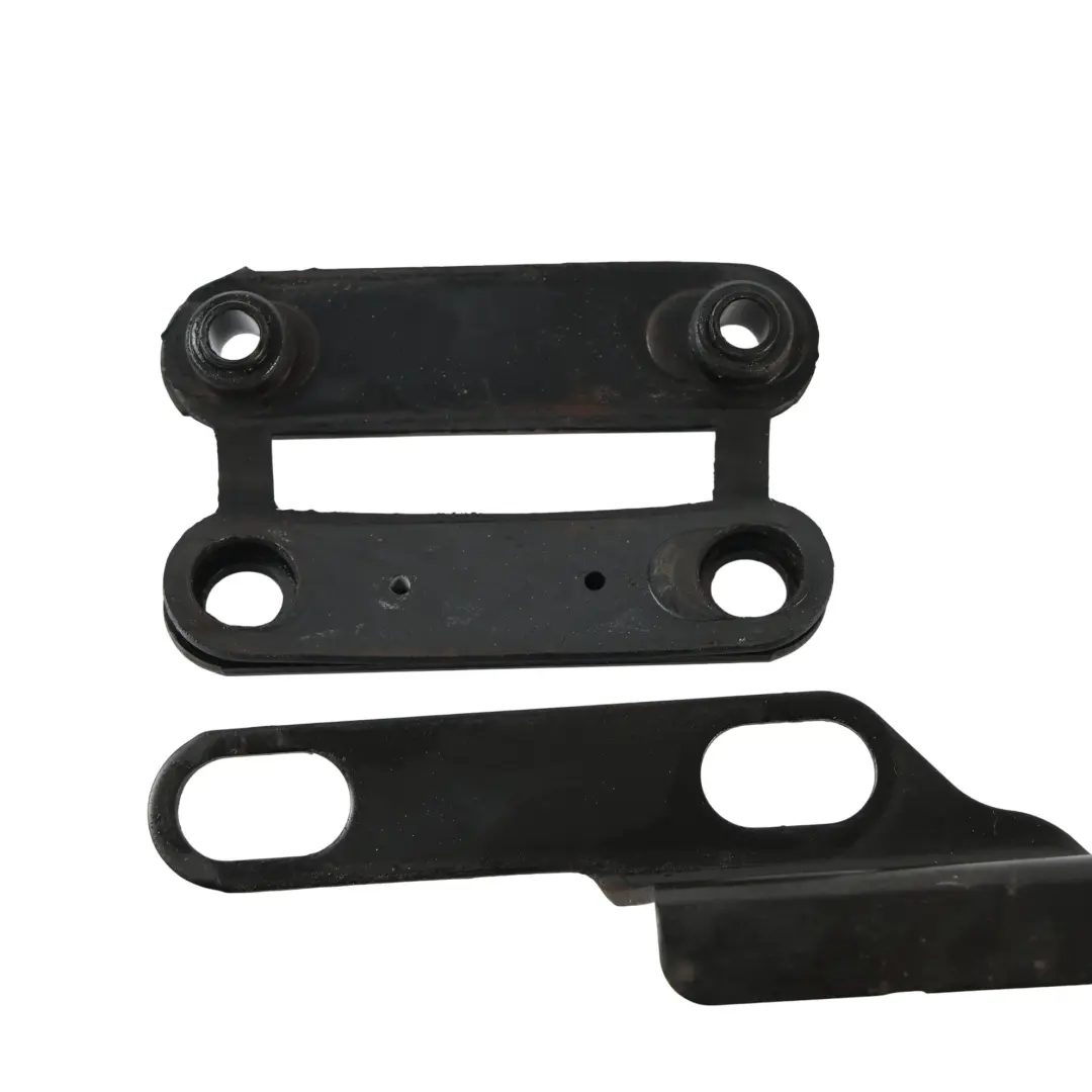 Mercedes W204 C207 Support Échappement Gauche M272 M273 Essence - SKU A2044926041 - Numéro de pièce A2044926041