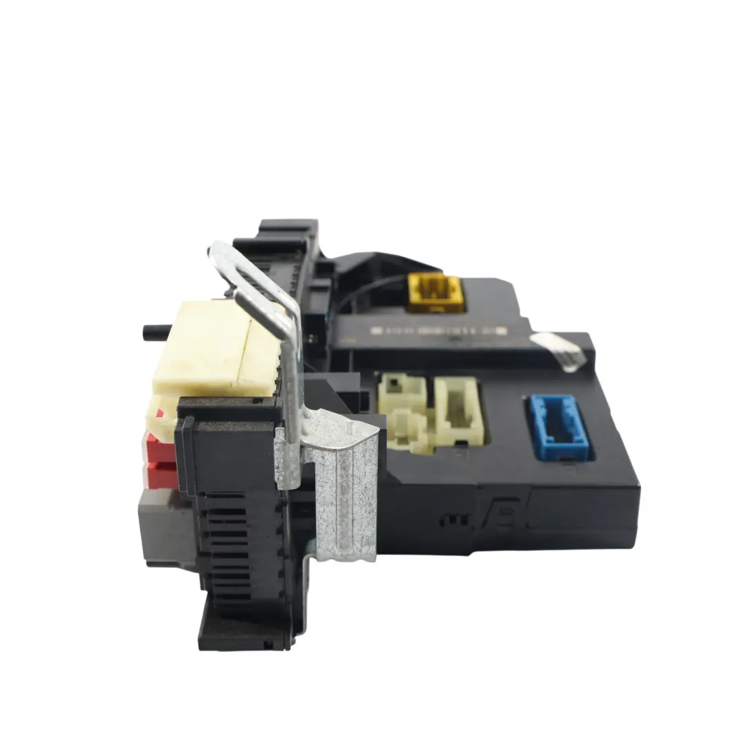 Mercedes W204 Caja Fusibles Trasera Módulo Control SAM - SKU A2045458601-1 - Número de pieza A2045458601
