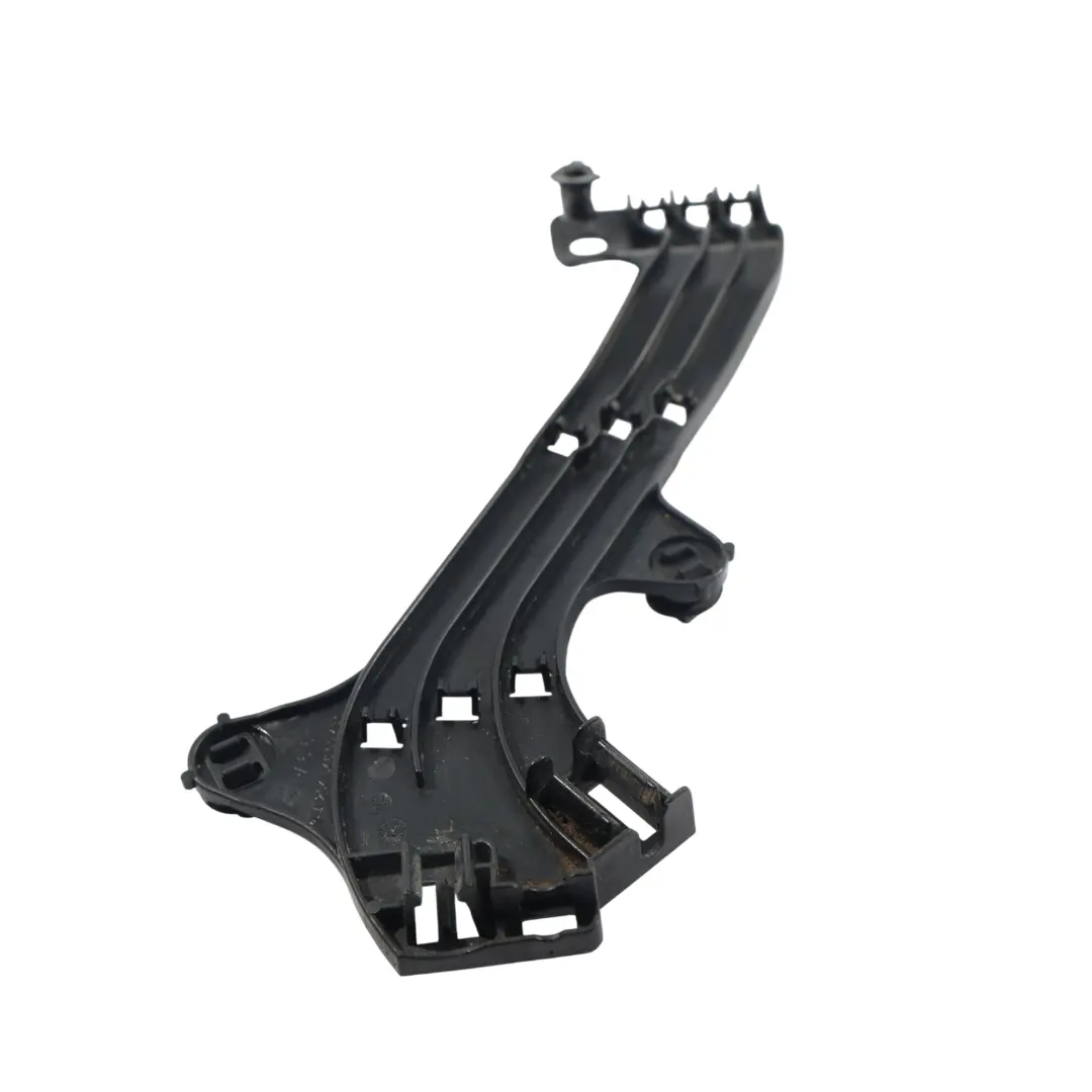 Radkasten Kabel Führung Halterung Links für Mercedes W204 mit Teilenummer A2045460943 Mercedes W204 Radkasten Kabel Führung Halterung Links - SKU A2045460943 - Teilenummer A2045460943