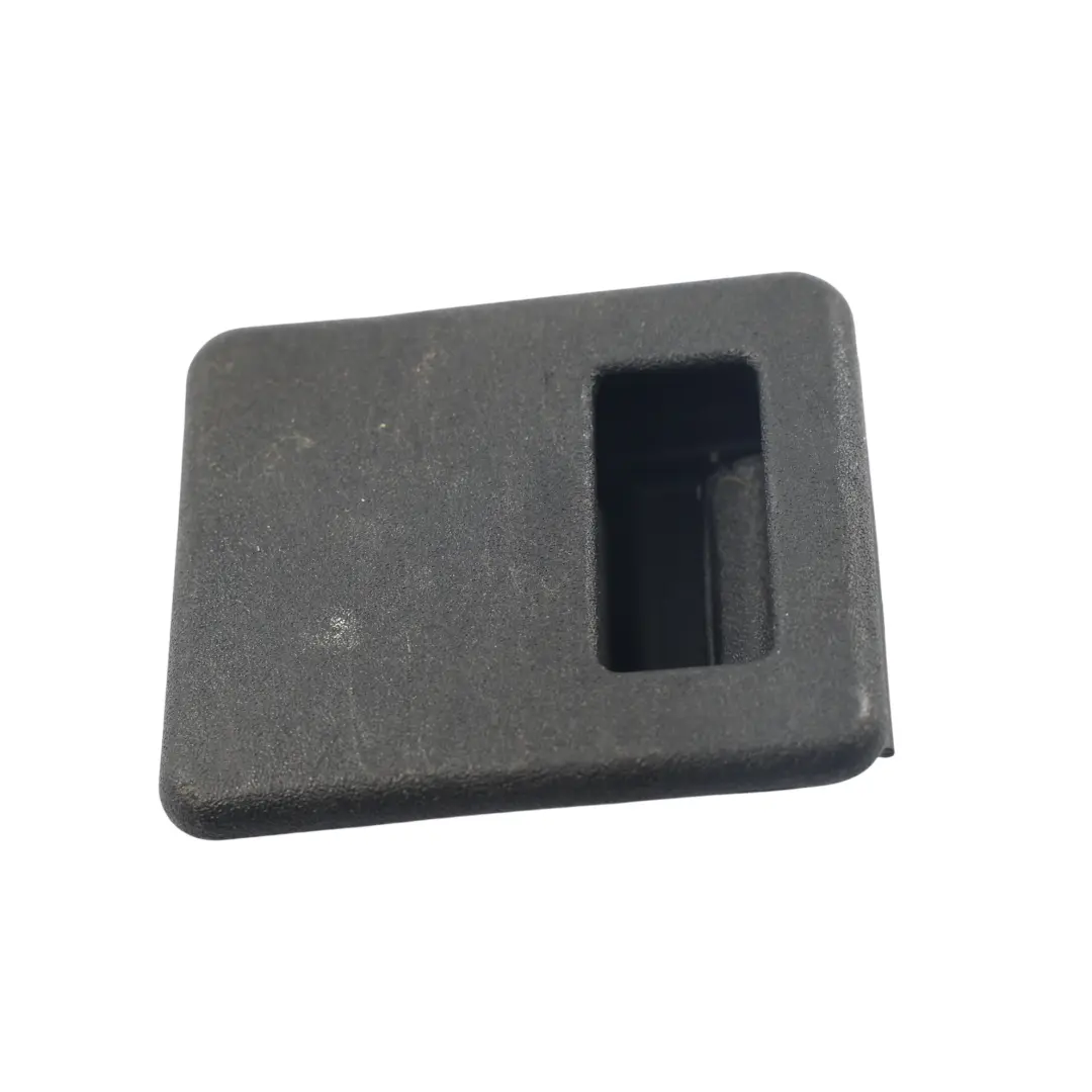 Kofferraum Abdeckung Boden Oberer Griff für Mercedes W204 mit Teilenummer A2046840035 Mercedes W204 Kofferraum Abdeckung Boden Oberer Griff - SKU A2046840035 - Teilenummer A2046840035