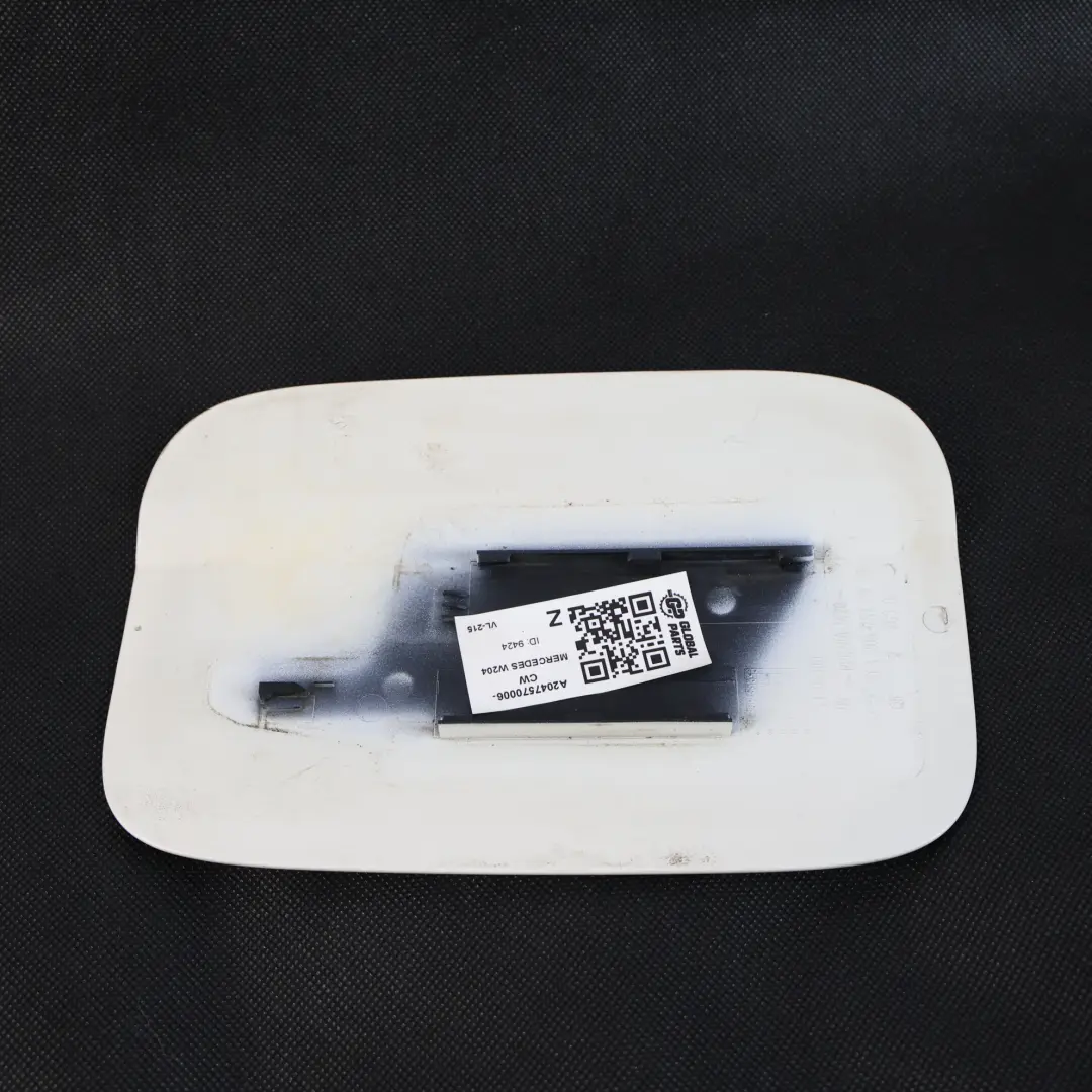 Mercedes W204 Tapa Combustible Calcite Blanco 650 - SKU A2047570006-CW - Número de pieza A2047570006