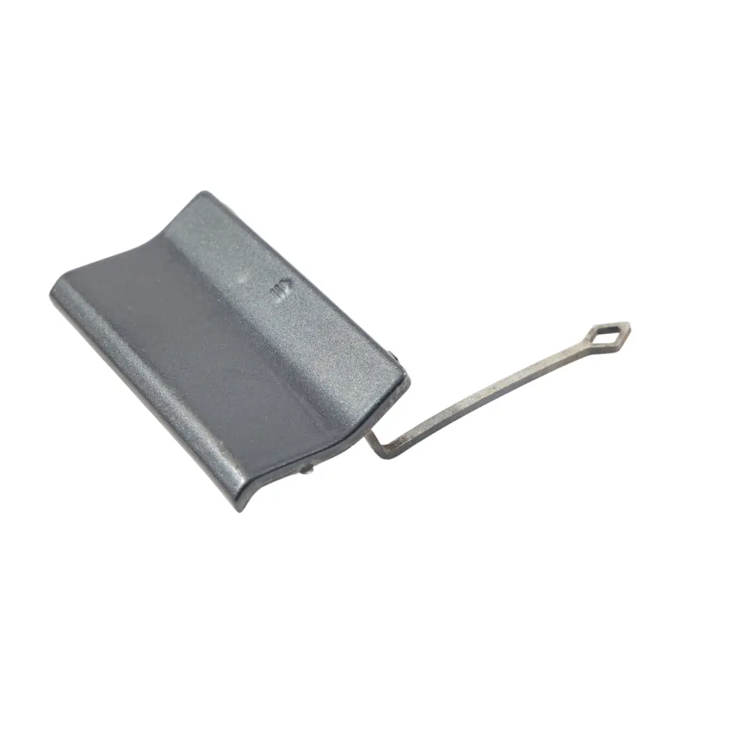 Tapa Gancho Remolque Paragolpes Trasero Gris Tenorita para Mercedes W204 con número de pieza A2048850226 Mercedes W204 Tapa Gancho Remolque Paragolpes Trasero Gris Tenorita - SKU A2048850226-TNG - Número de pieza A2048850226