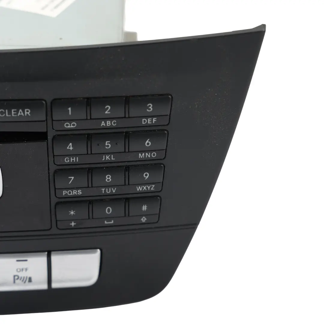 Mercedes W204 COMAND Radio Nawigacja Odtwarzacz CD - SKU A2049005908-3 - Numer Części A2049005908