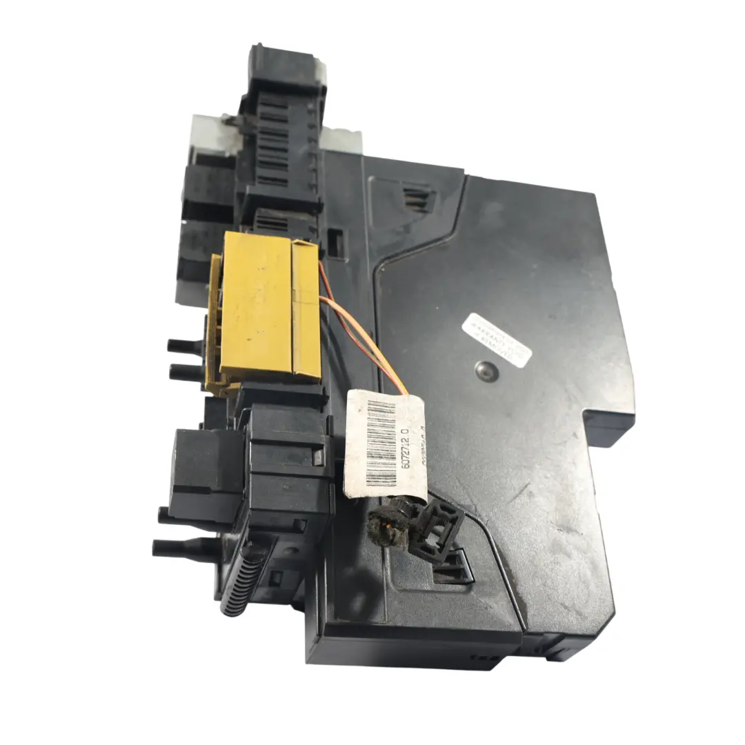 Mercedes W204 Módulo SAM Trasero Caja Fusibles Unidad Control - SKU A2049006301-1 - Número de pieza A2049006301