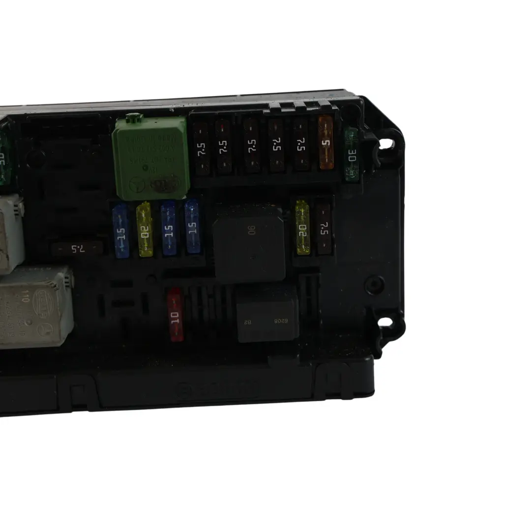 Caja Fusibles Relé Unidad Control Módulo Eléctrico SAM para Mercedes W204 con número de pieza A2049006709 Mercedes W204 Caja Fusibles Relé Unidad Control Módulo Eléctrico SAM - SKU A2049006709 - Número de pieza A2049006709