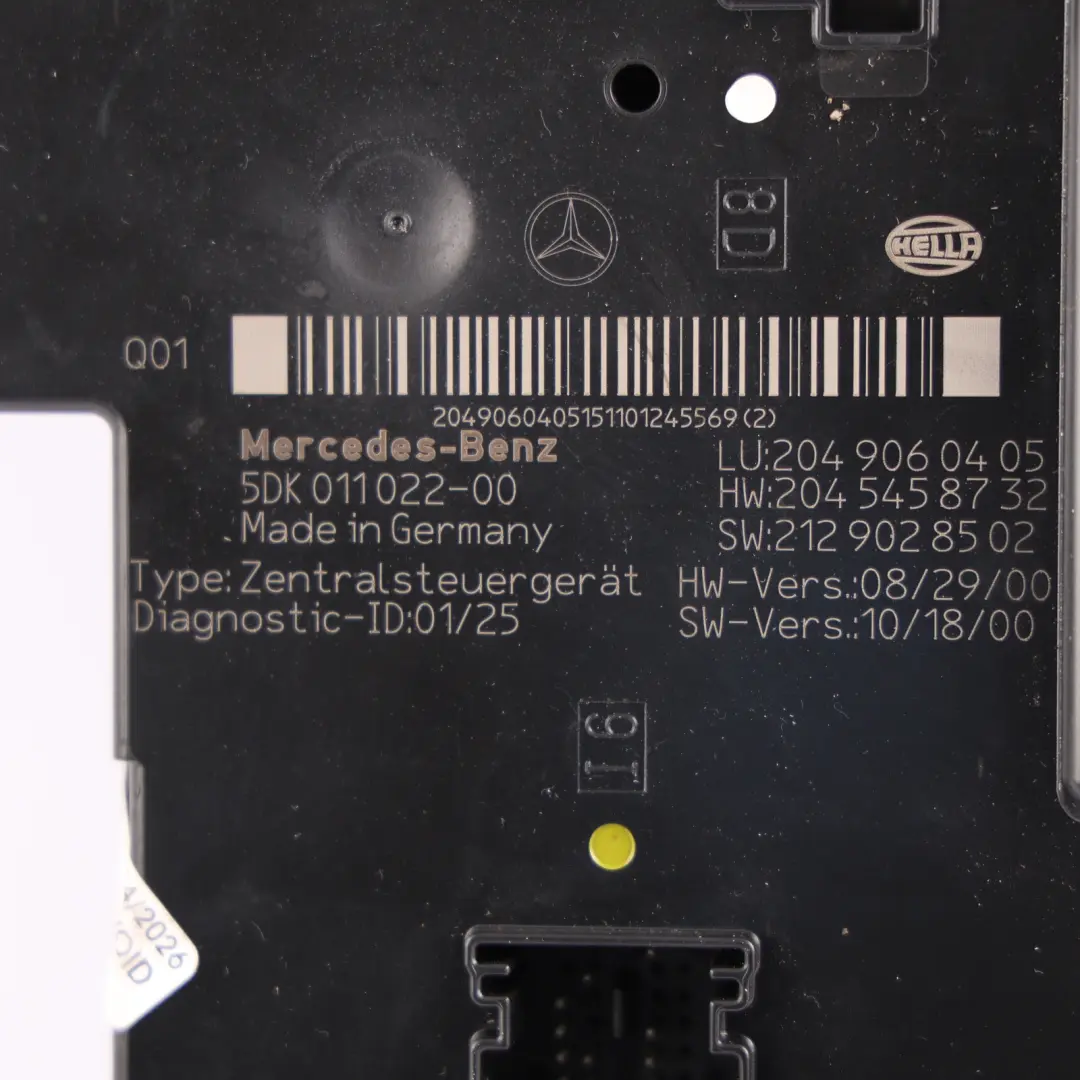 Mercedes W204 Front Fuse Relay Control Module Unit - SKU A2049060405-1 - Part number A2049060405