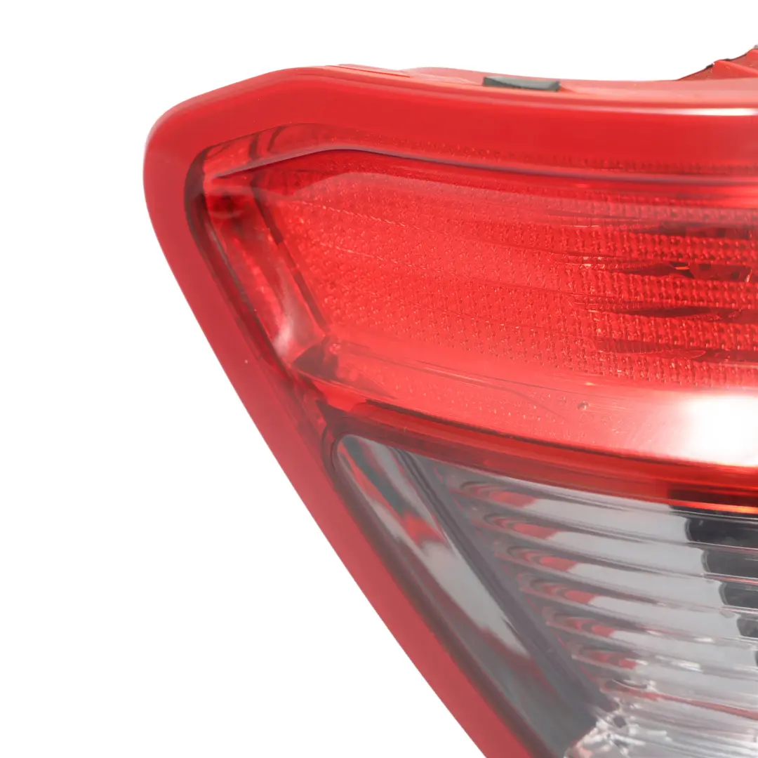 Mercedes S204 Estate Feu Arrière Panneau Latéral Arrière Gauche A2049069102 - SKU A2049069102-TAIWAN - Numéro de pièce A2049069102-TAIWAN