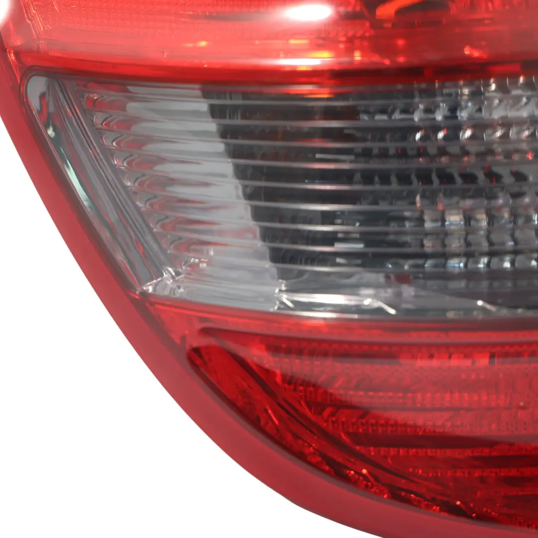 Mercedes S204 Estate Fanale Posteriore Sinistro Pannello Laterale A2049069102 - SKU A2049069102-TAIWAN - Numero di parte A2049069102-TAIWAN