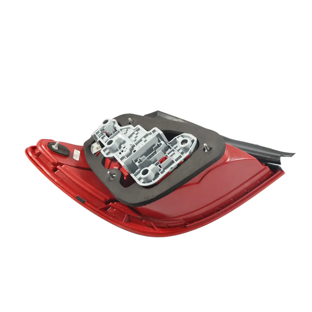 Mercedes S204 Estate Rücklicht Lampe Seitenteil Hinten Rechts - SKU A2049069202-TAIWAN - Teilenummer A2049069202
