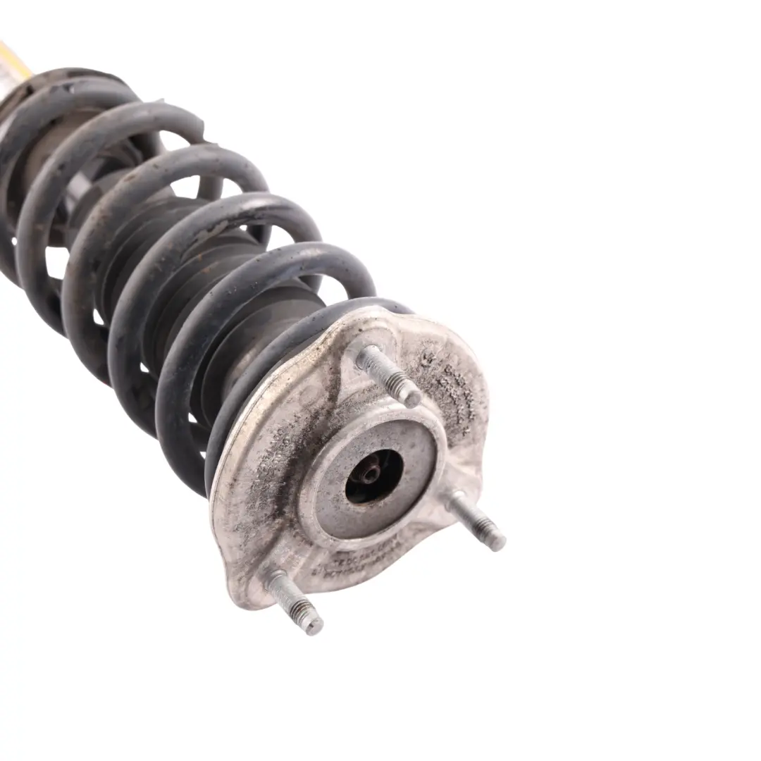 Amortisseur Ressort Jambe Avant Droit pour Mercedes W205 à propos du numéro de pièce A2053205668 Mercedes W205 Amortisseur Ressort Jambe Avant Droit - SKU A2053205668 - Numéro de pièce A2053205668