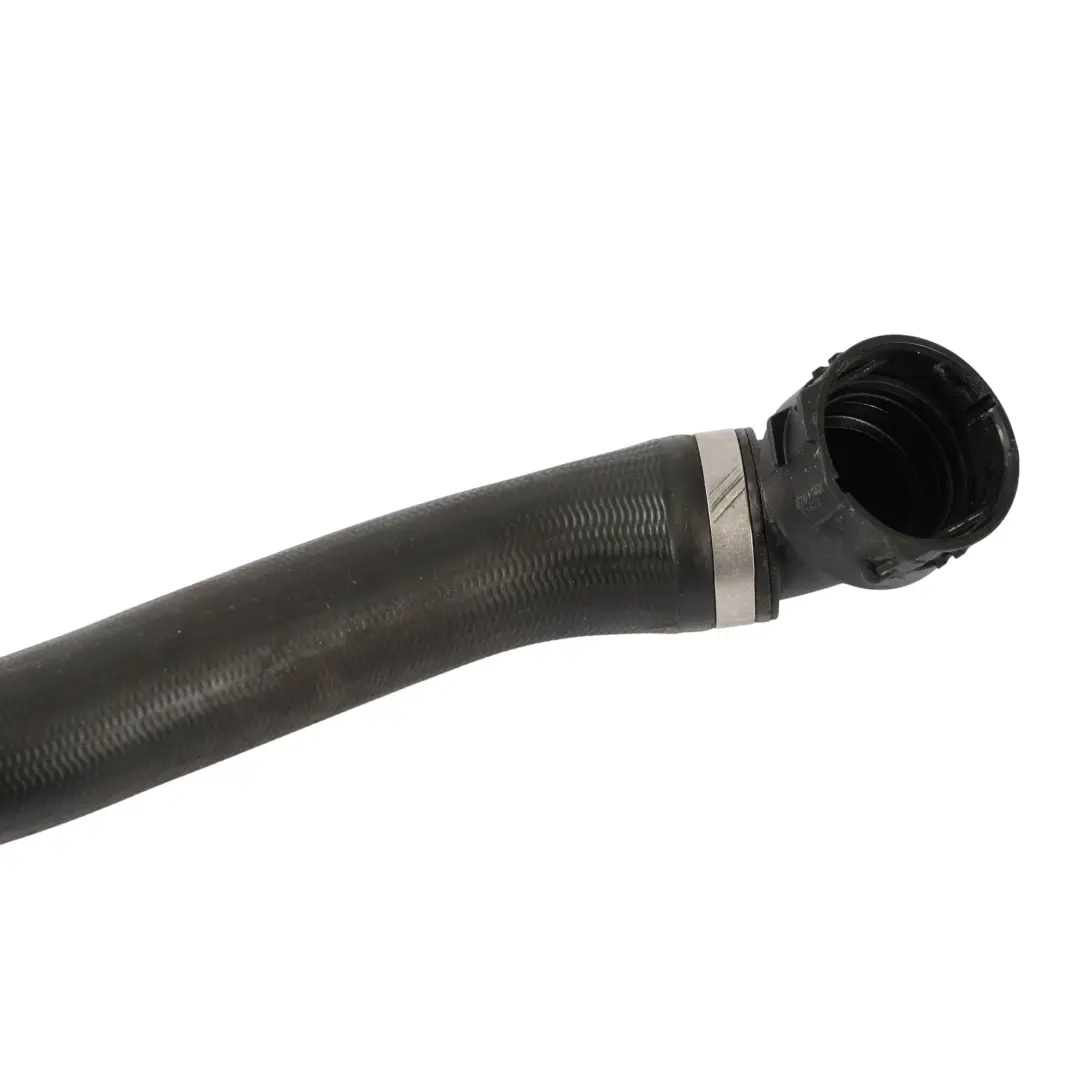 Tubo Manicotto Liquido Refrigerante OM654 per Mercedes W205 con numero di parte A2055019001 Mercedes W205 Tubo Manicotto Liquido Refrigerante OM654 - SKU A2055019001 - Numero di parte A2055019001