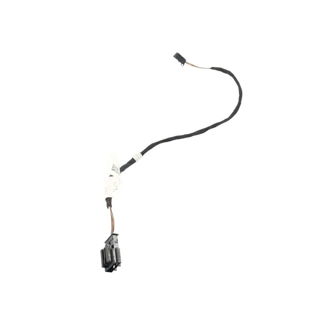 Arnés Cable Luz Habitáculo Delantero Derecho para Mercedes S205 W205 con número de pieza A2055403435 Mercedes S205 W205 Arnés Cable Luz Habitáculo Delantero Derecho - SKU A2055403435 - Número de pieza A2055403435