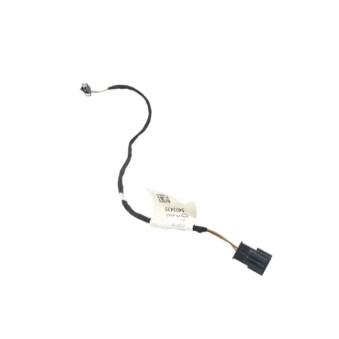 Cablaggio Luce Vano Piedi Anteriore Destro per Mercedes S205 W205 con numero di parte A2055403435 Mercedes S205 W205 Cablaggio Luce Vano Piedi Anteriore Destro - SKU A2055403435 - Numero di parte A2055403435