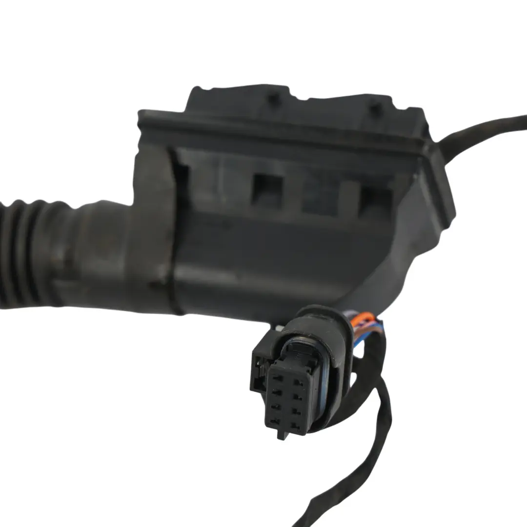 Door Wiring Loom Harness Cable Front Left Right N/O/S to Mercedes W205 with Part number A2055406008 Mercedes W205 Door Wiring Loom Harness Cable Front Left Right N/O/S - SKU RHD-A2055406008 - Part number A2055406008