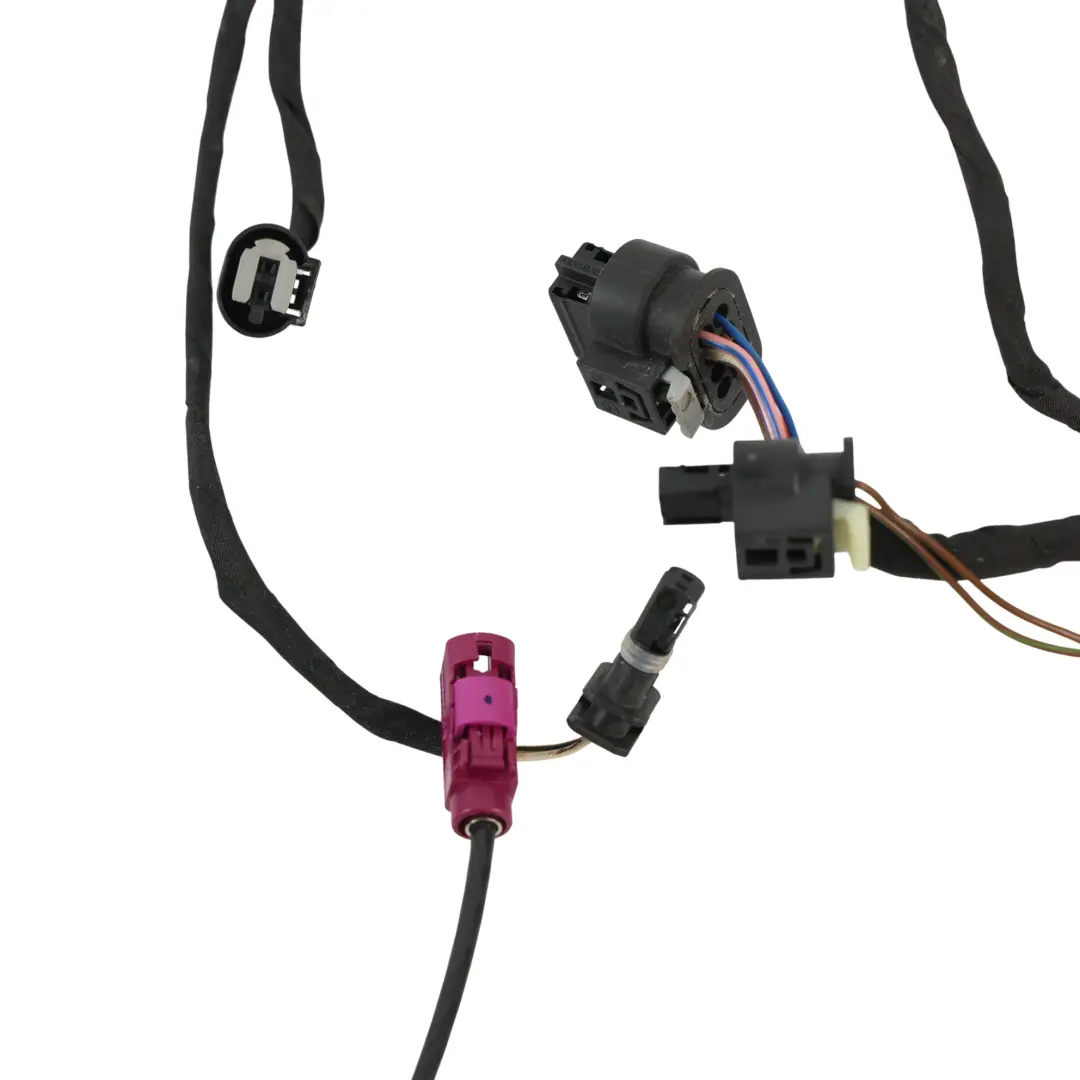 Door Wiring Harness Loom Front Right Driver's Side to Mercedes W205 with Part number A2055408301 Mercedes W205 Door Wiring Harness Loom Front Right Driver's Side - SKU RHD-A2055408301 - Part number A2055408301