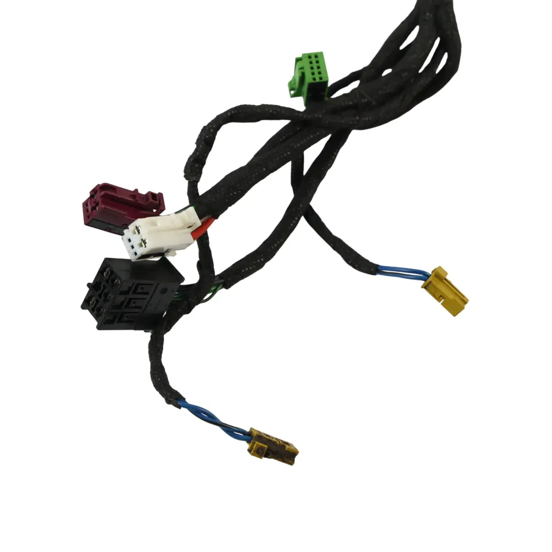 Door Wiring Harness Loom Front Right Driver's Side to Mercedes W205 with Part number A2055408301 Mercedes W205 Door Wiring Harness Loom Front Right Driver's Side - SKU RHD-A2055408301 - Part number A2055408301