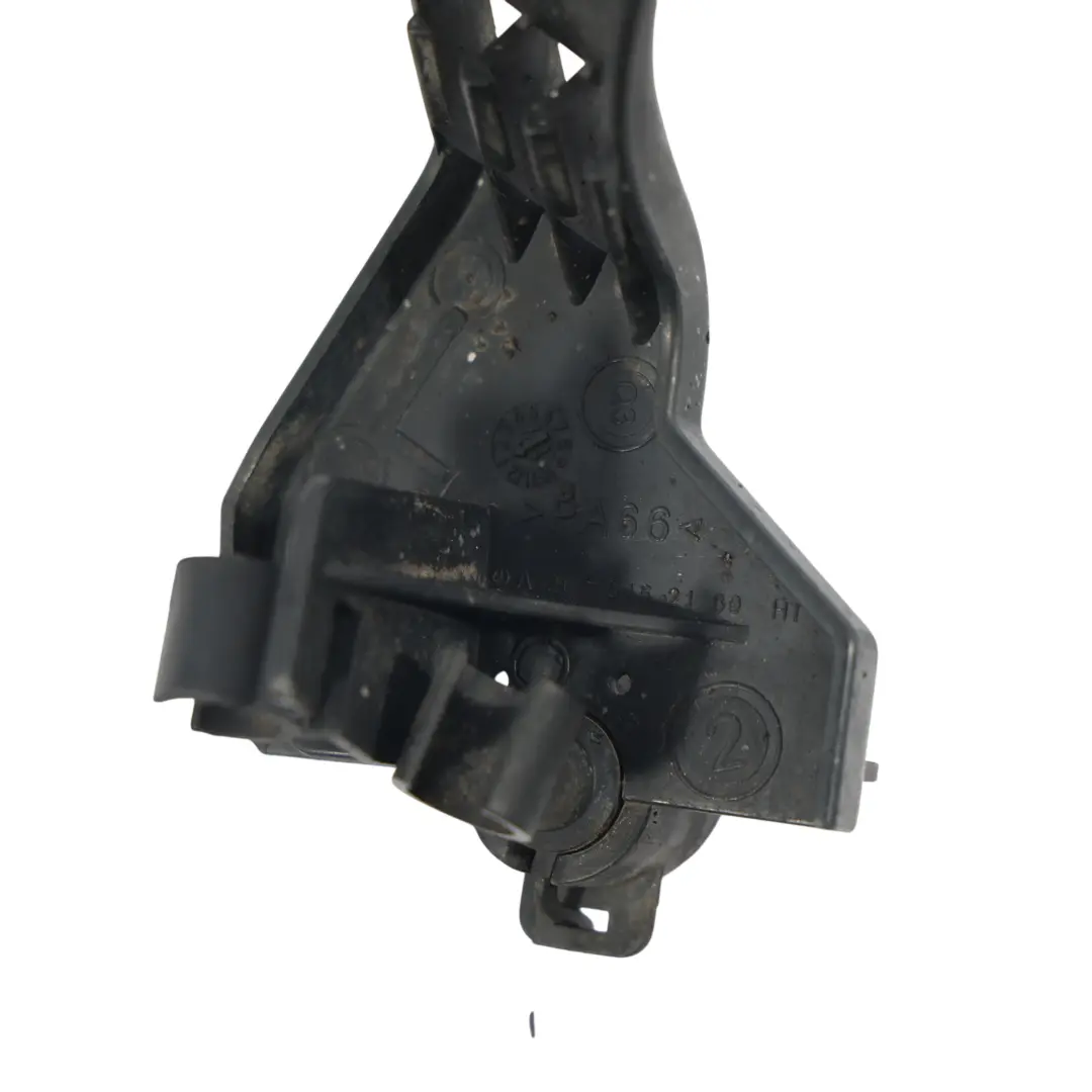 Mercedes C205 S205 W205 Uchwyt Wiązki Przednia Lewa - SKU A2055462180 - Numer Części A2055462180
