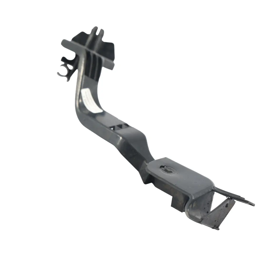 Kabelkanal Halterung Vorderachse Links für Mercedes C205 S205 W205 mit Teilenummer A2055462180 Mercedes C205 S205 W205 Kabelkanal Halterung Vorderachse Links - SKU A2055462180 - Teilenummer A2055462180