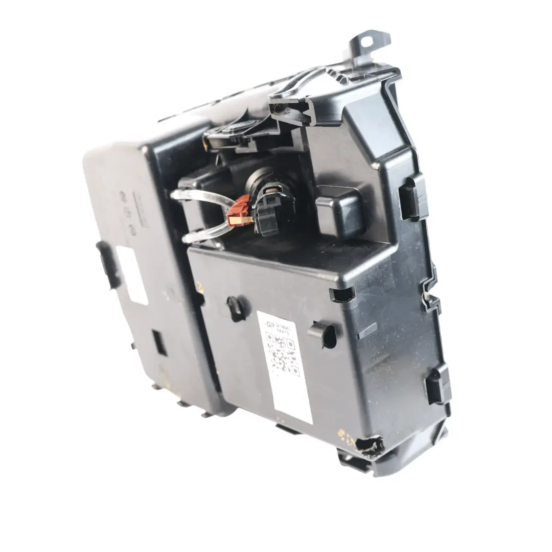 Consolle Centrale Pannello Legno per Mercedes W205 con numero di parte A2056800210 Mercedes W205 Consolle Centrale Pannello Legno - SKU A2056800210-1 - Numero di parte A2056800210