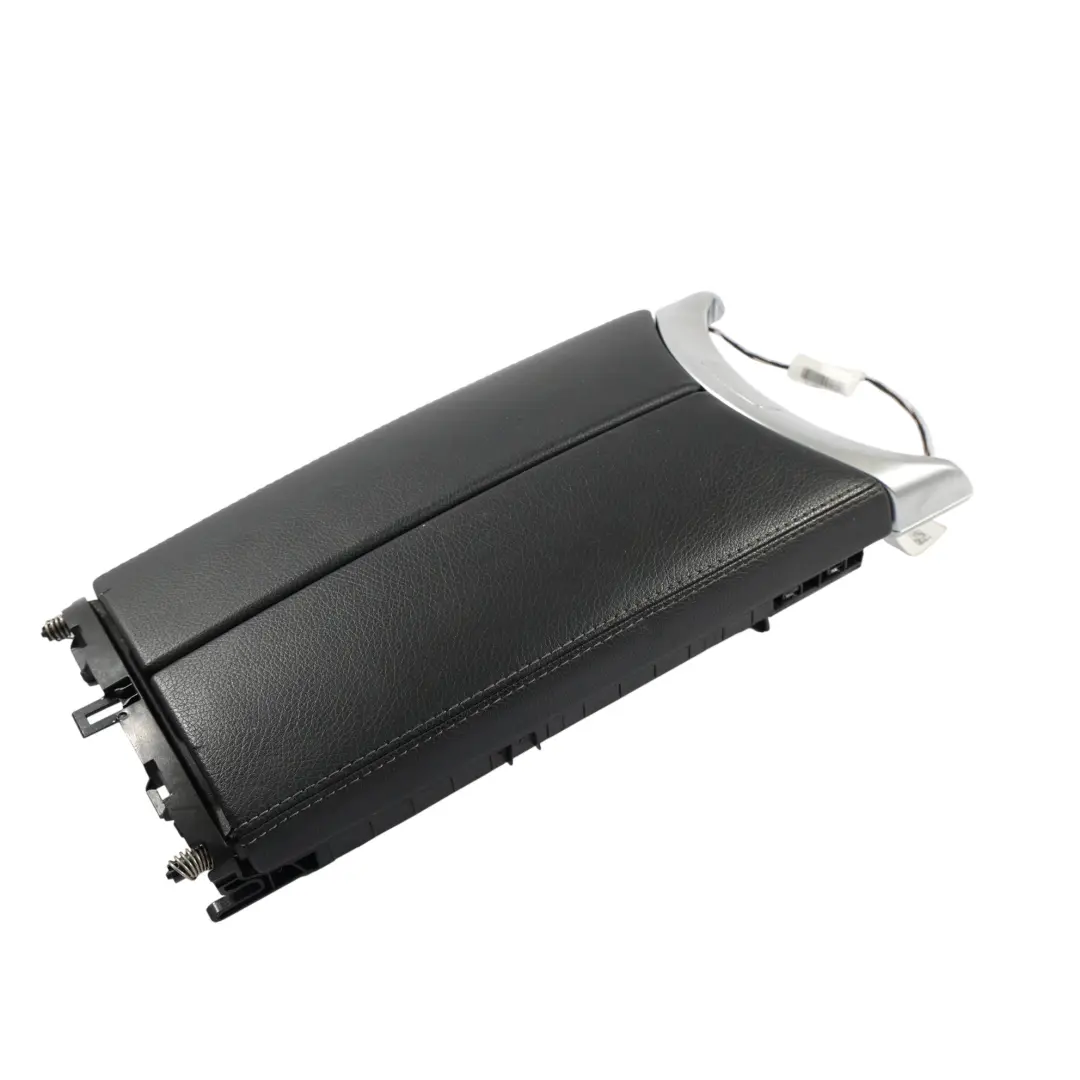 Console Centrale Bracciolo Vano Scorrevole Nero per Mercedes W205 con numero di parte A2056808804 Mercedes W205 Console Centrale Bracciolo Vano Scorrevole Nero - SKU A2056808804-3 - Numero di parte A2056808804