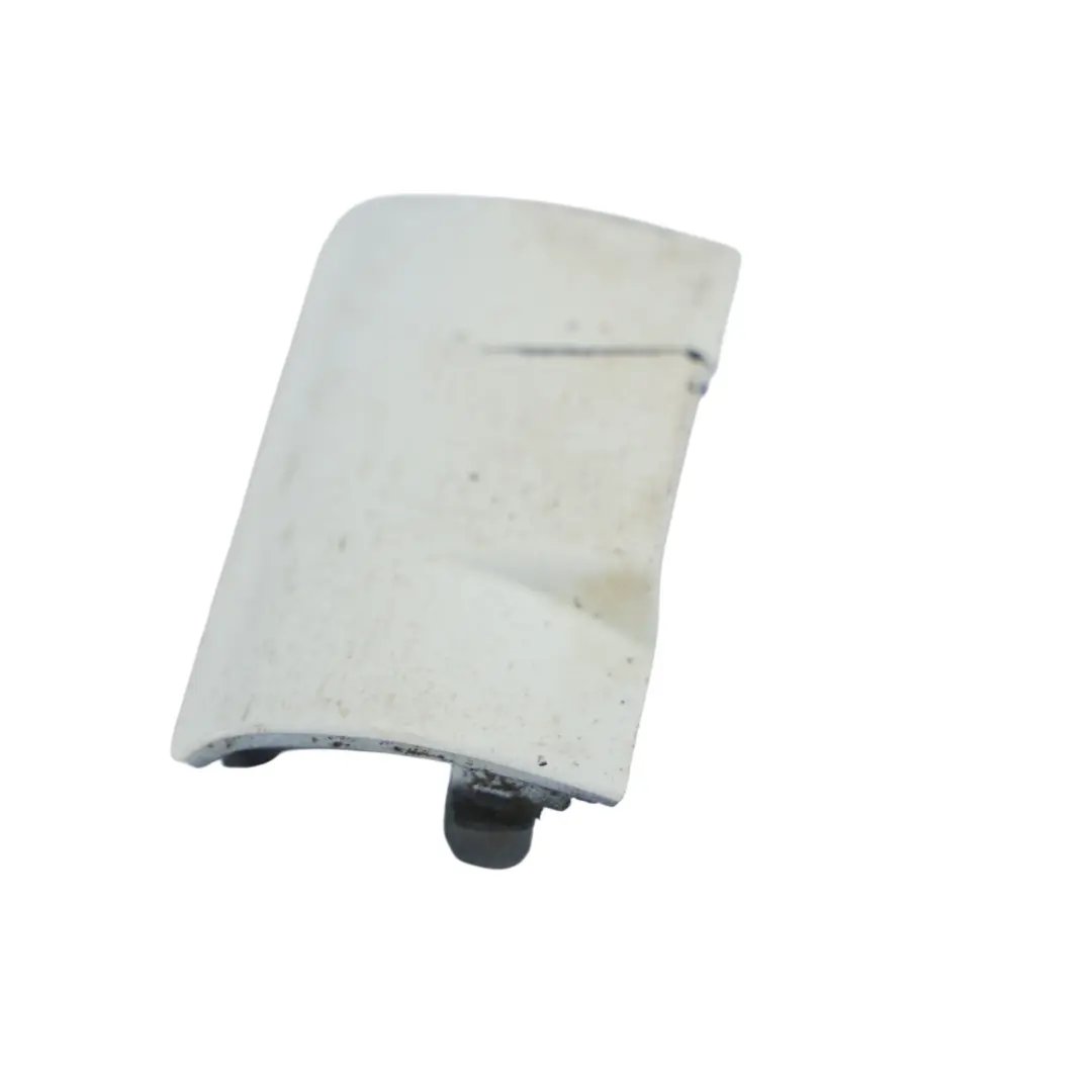Cache Latéral Arrière Droit Blanc Polaire pour Mercedes W205 à propos du numéro de pièce A2056980430 Mercedes W205 Cache Latéral Arrière Droit Blanc Polaire - SKU A2056980430-POL - Numéro de pièce A2056980430