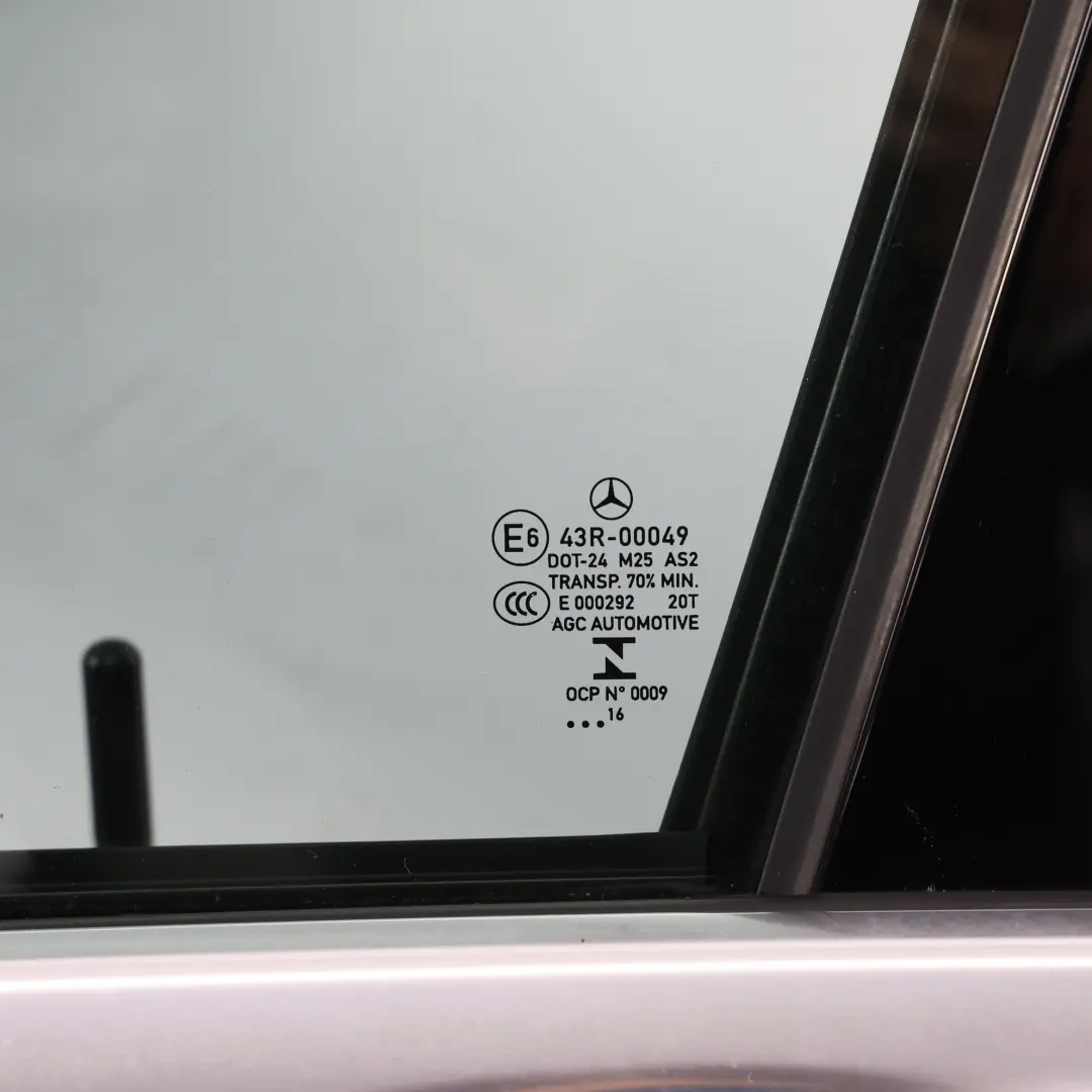 Mercedes W205 Puerta Delantera Izquierda Gris Tenorita 755 - SKU A2057200105-TNG1 - Número de pieza A2057200105