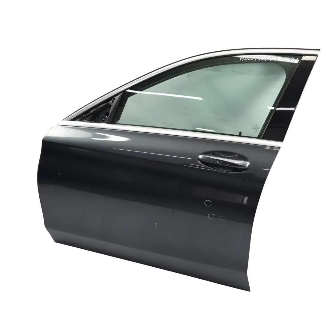 Tür Vorne Links Tenoritgrau Metallic 755 für Mercedes W205 mit Teilenummer A2057200105 Mercedes W205 Tür Vorne Links Tenoritgrau Metallic 755 - SKU A2057200105-TNG1 - Teilenummer A2057200105