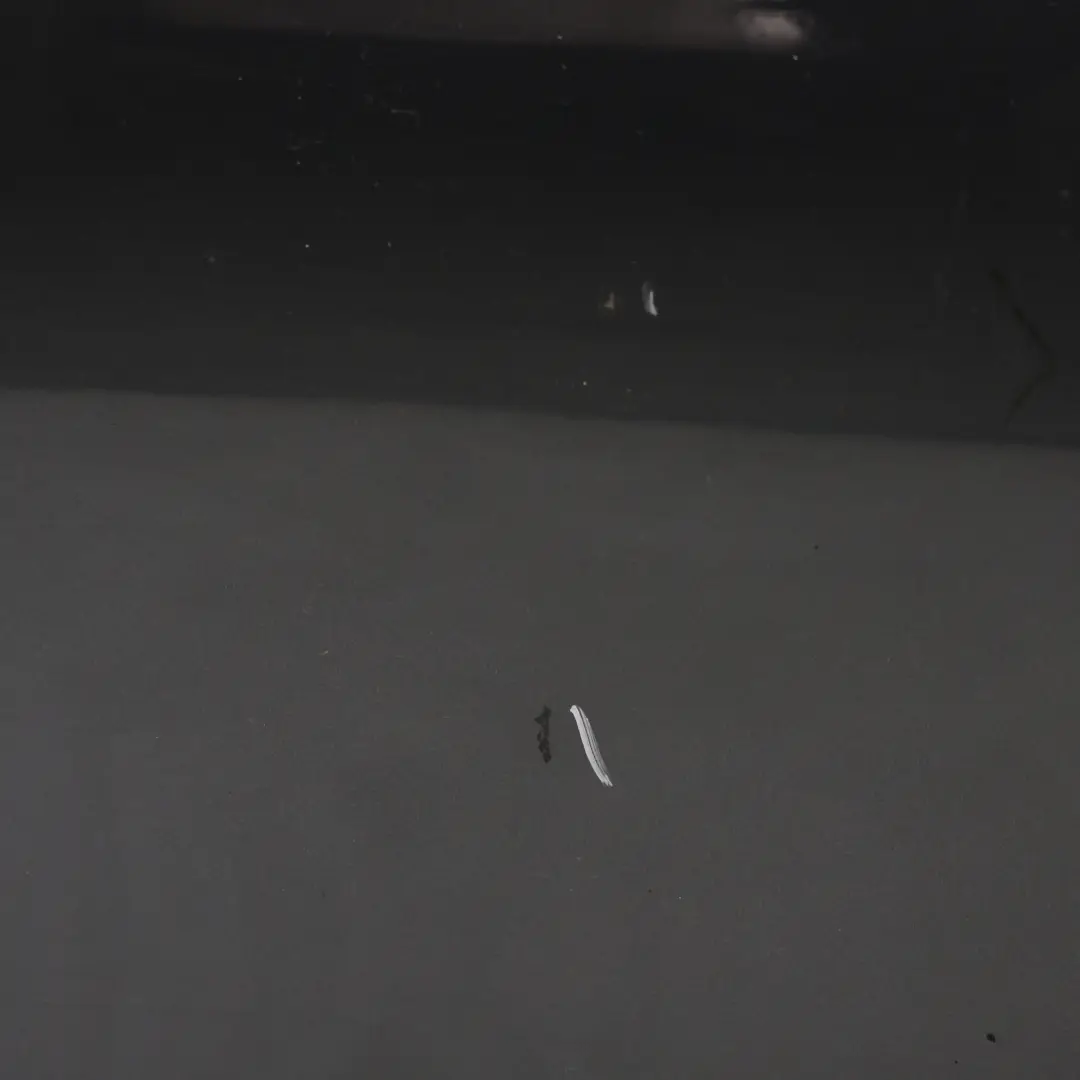 Mercedes W205 Puerta Delantera Izquierda Gris Tenorita 755 - SKU A2057200105-TNG1 - Número de pieza A2057200105